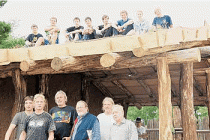 Junge Helfer packen in “Valsgaard” an